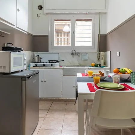 Aristo Center Near Metro Apartment Athens